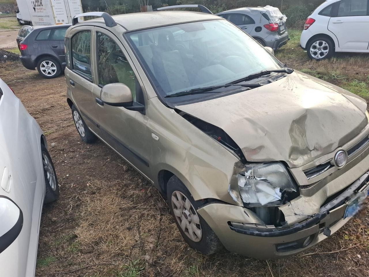 FIAT PANDA EURO 5 SINISTRATA MARCIANTE