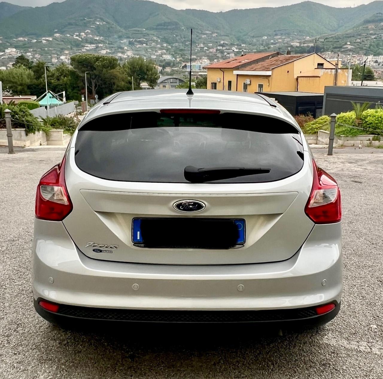 Ford Focus 1.6 120 CV GPL Titanium Acc.Permute