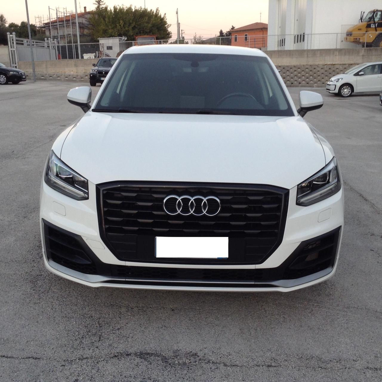 Audi Q2 2.0 TDI quattro S tronic Design