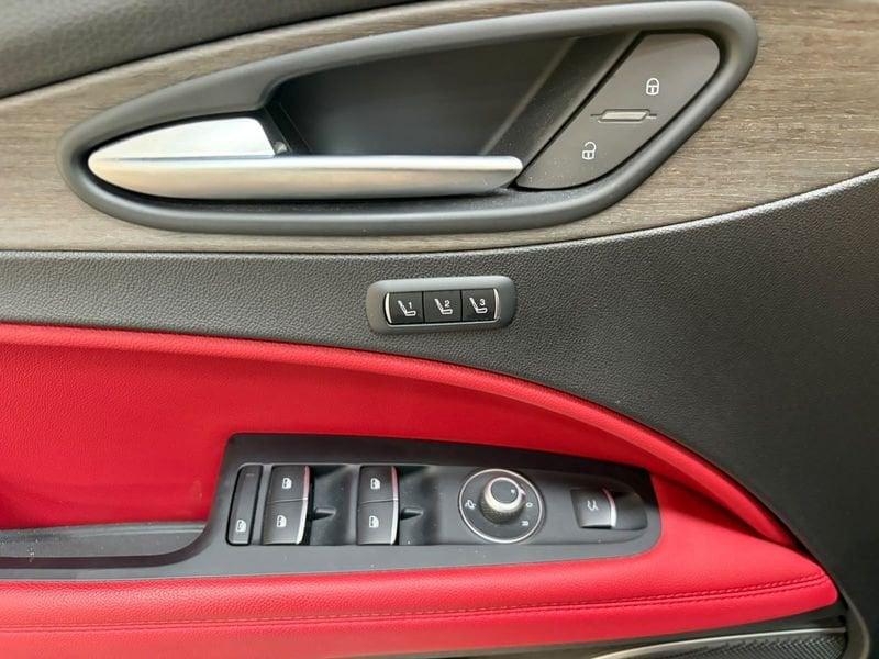 Alfa Romeo Stelvio 2.0 Turbo Benzina 280CV AT8 Q4 Executive