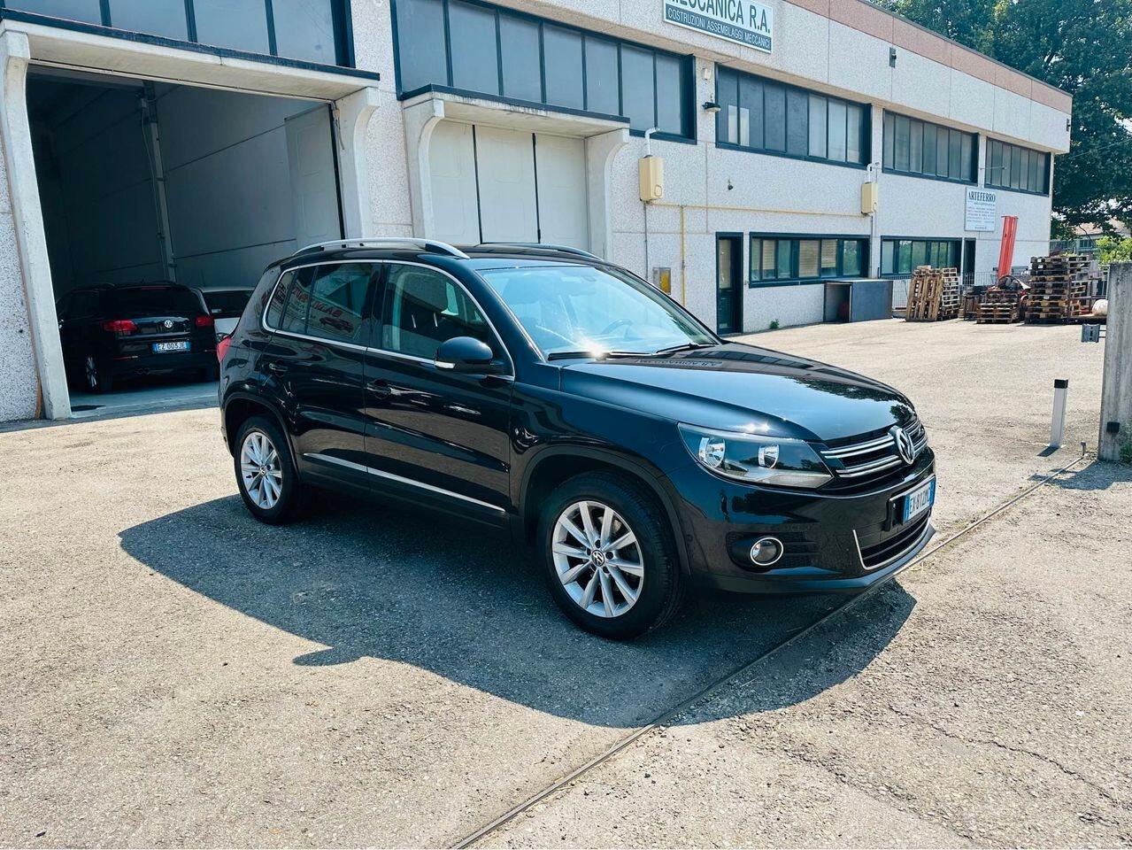 Volkswagen Tiguan 2.0 TDI 140 CV 4MOTION DSG Business Sport &amp;amp; Style
