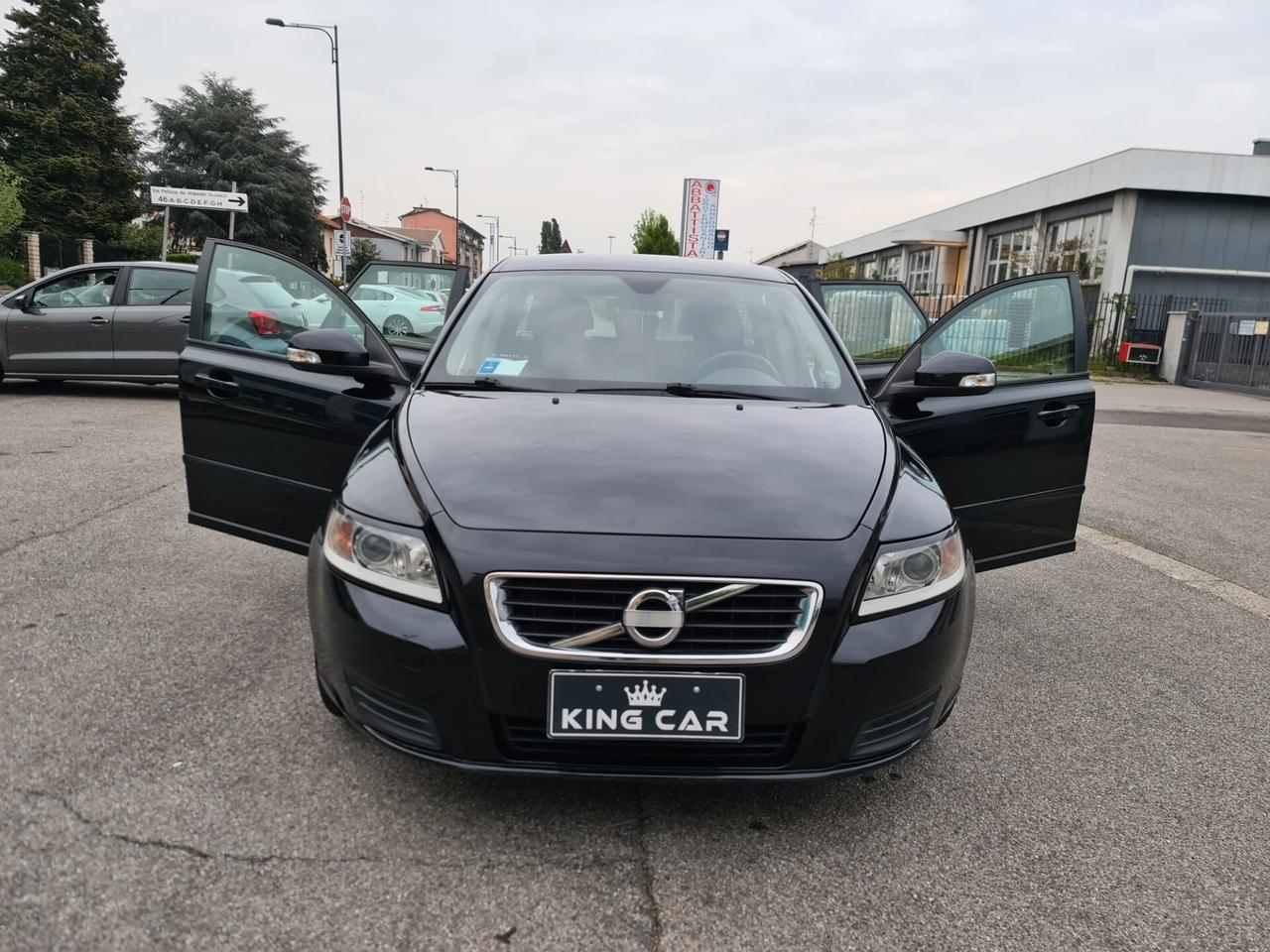 Volvo V50 D2 R-design