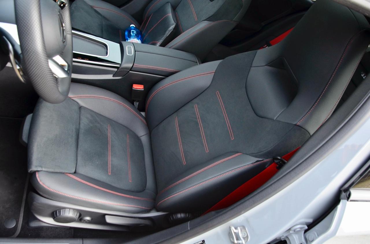 MERCEDES-BENZ A 35 AMG 4MATIC 306cv AUTO, GARANZIA UFFICIALE, UNICOPROPRIETARIO, UFF ITALIANA, EURO 6E, TETTO, NIGHT PACK, FARI MULTIBEAM, HI-FI PREMIUM, PERMUTE