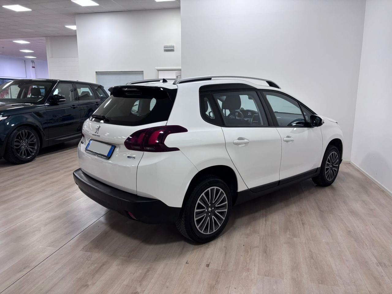 Peugeot 2008 PureTech 82 cv EURO 6
