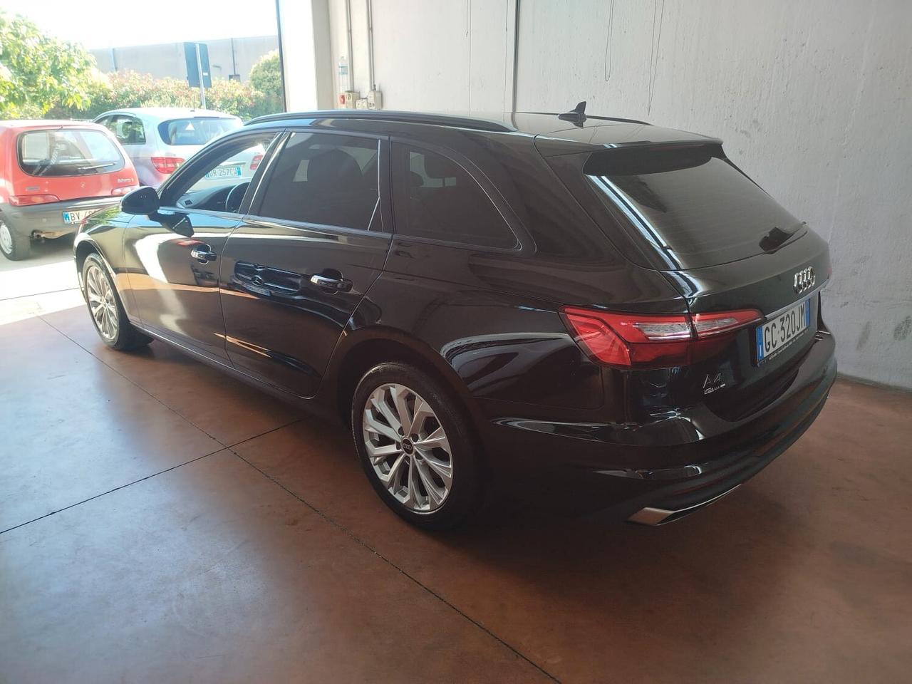 Audi A4 Avant 35 TDI S tronic Business