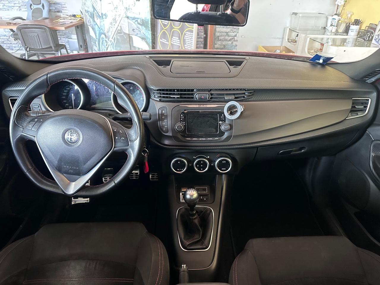 Alfa Romeo Giulietta 1.6diesel120 CV Super gancio di traino