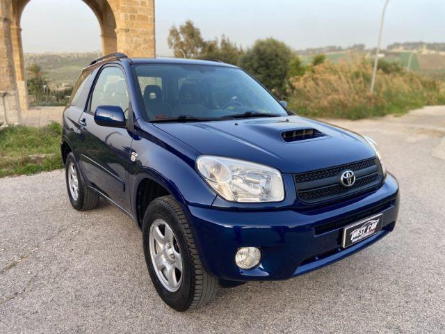 TOYOTA RAV 4 RAV4 2.0 Tdi D-4D cat 3 porte Sol