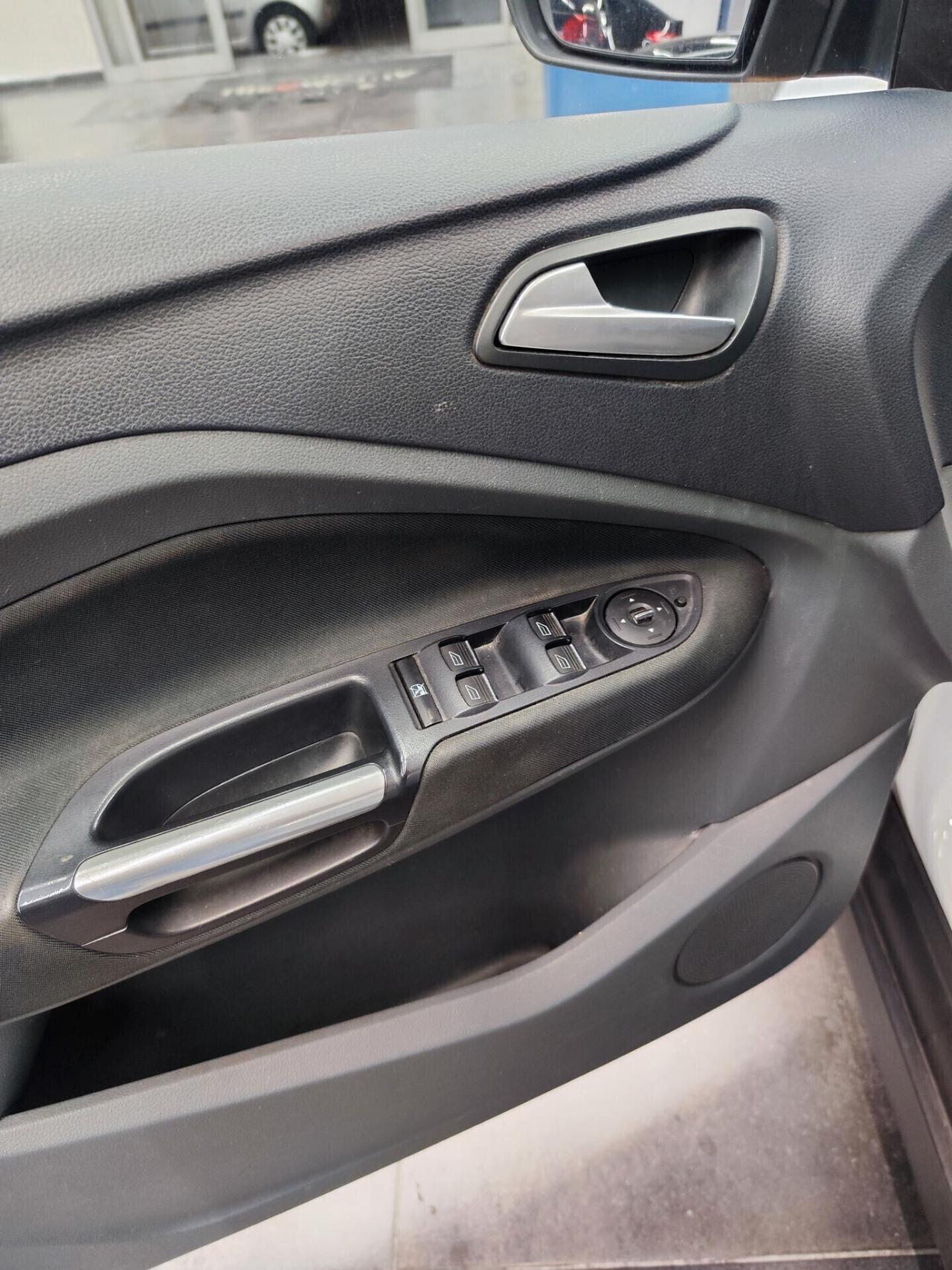 Ford C-Max 1.6 120CV Titanium GPL