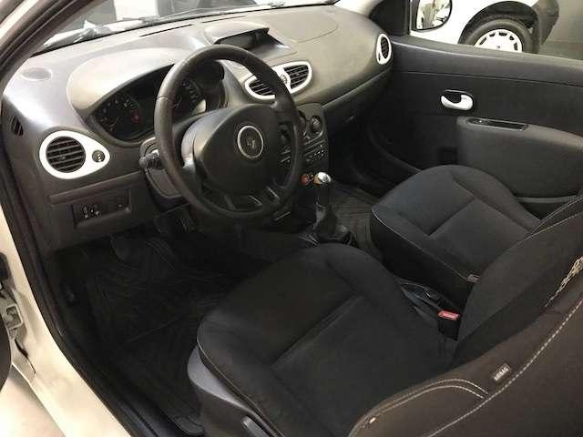 Renault Clio Clio III 2009 3p 1.2 16v Live!