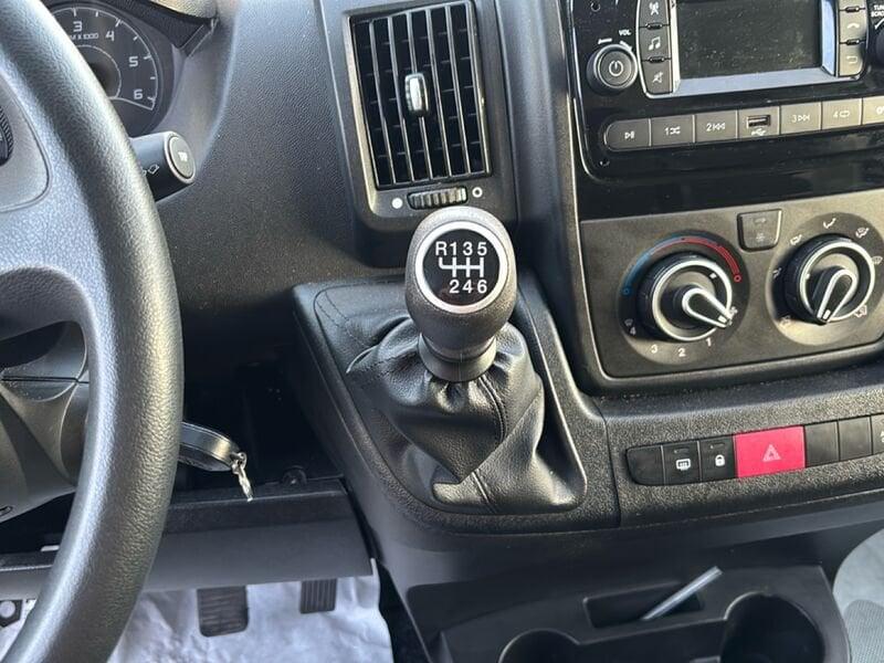 Peugeot Boxer BOXER 335 L3H2 2.2 BlueHDi 140cv