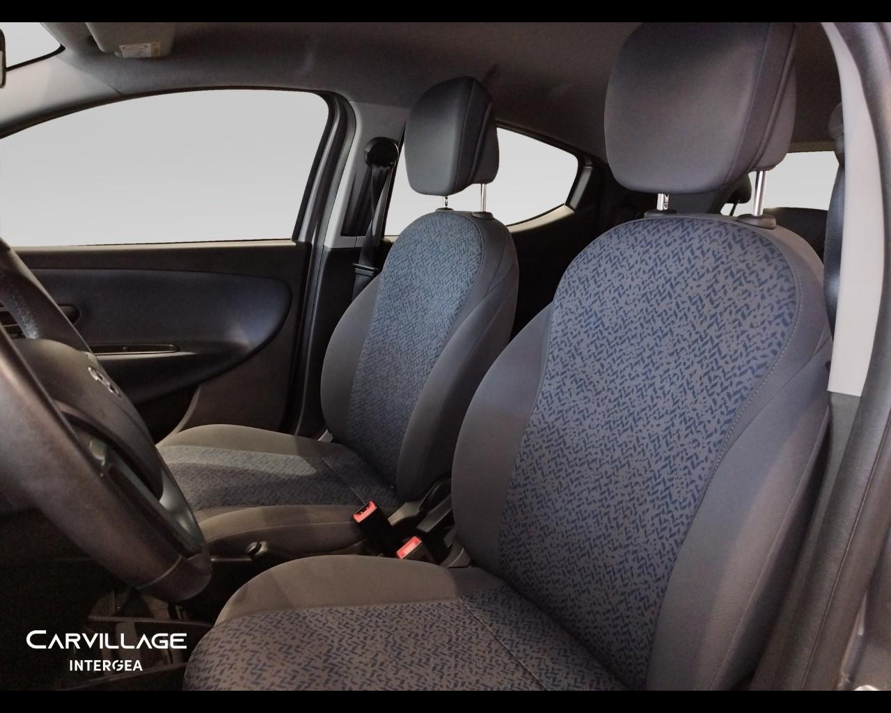 LANCIA Ypsilon 1.0 firefly hybrid Gold s&s 70cv