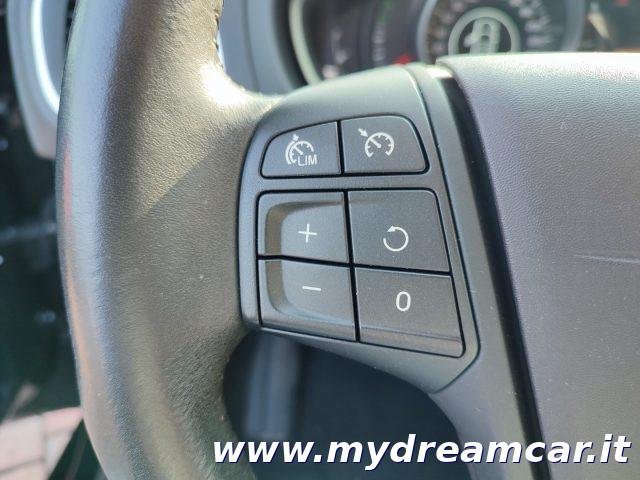 VOLVO V40 D3 Geartronic Momentum