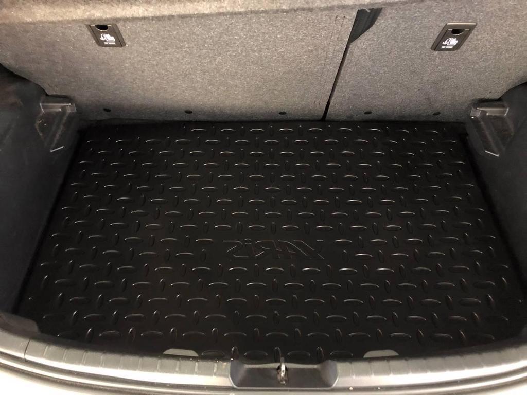 Toyota Yaris 5 Porte 1.5 VVT-i Hybrid Trend White Edition E-CVT