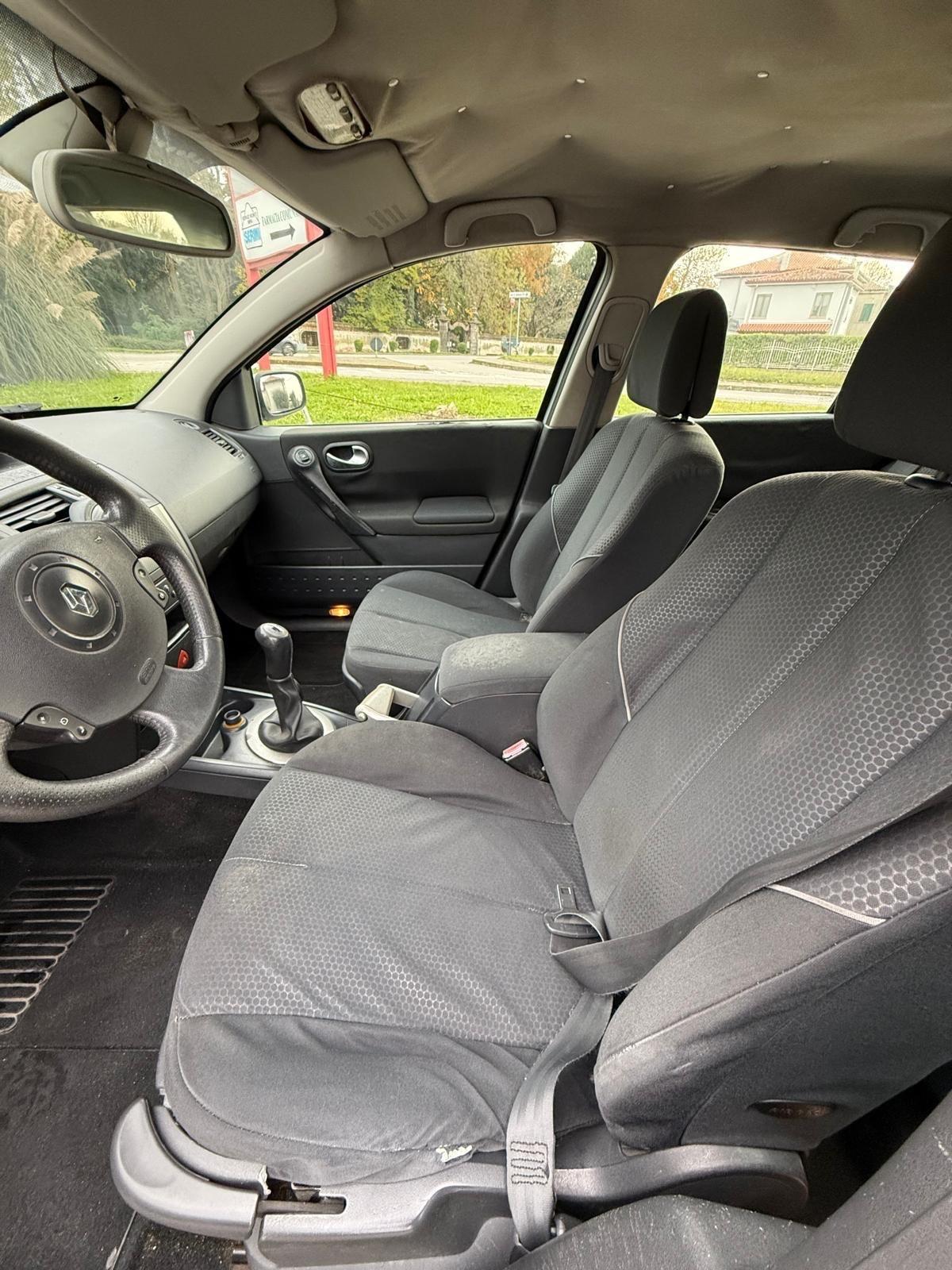 Renault Megane Mégane 1.5 dCi/82CV Grandtour Confort Authentique