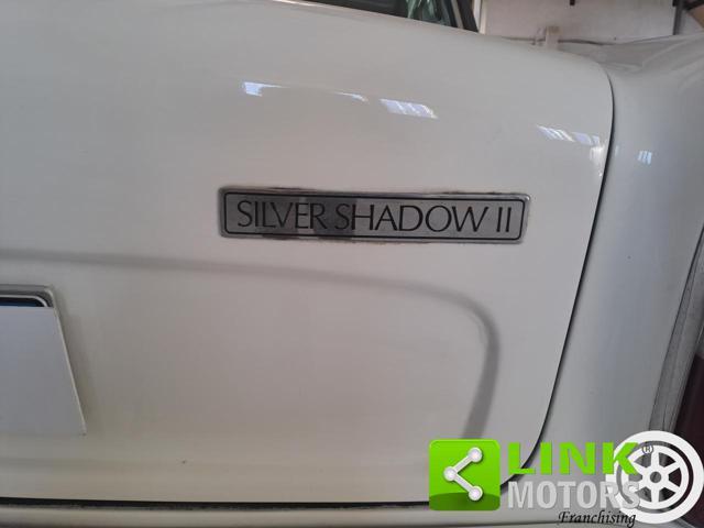 ROLLS-ROYCE Silver Shadow 2