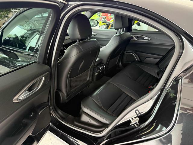 ALFA ROMEO Giulia 2.0 Turbo 280 CV AT8 AWD Q4 Veloce