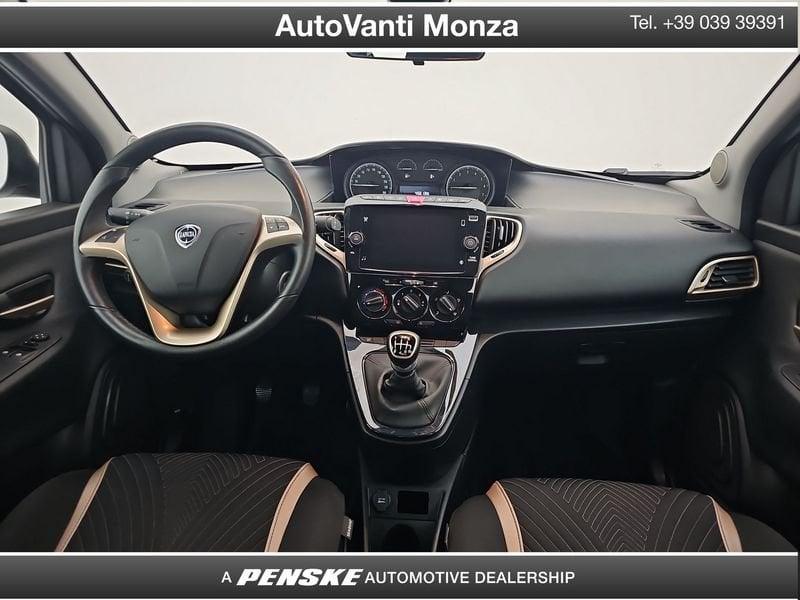 Lancia Ypsilon Ypsilon 1.0 firefly hybrid Alberta Ferretti s&s 70cv 5p.ti