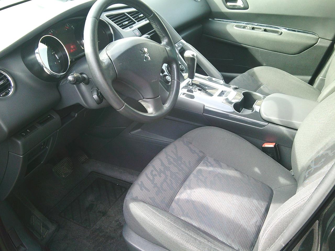 Peugeot 3008 2.0 HDi 163CV aut. Business