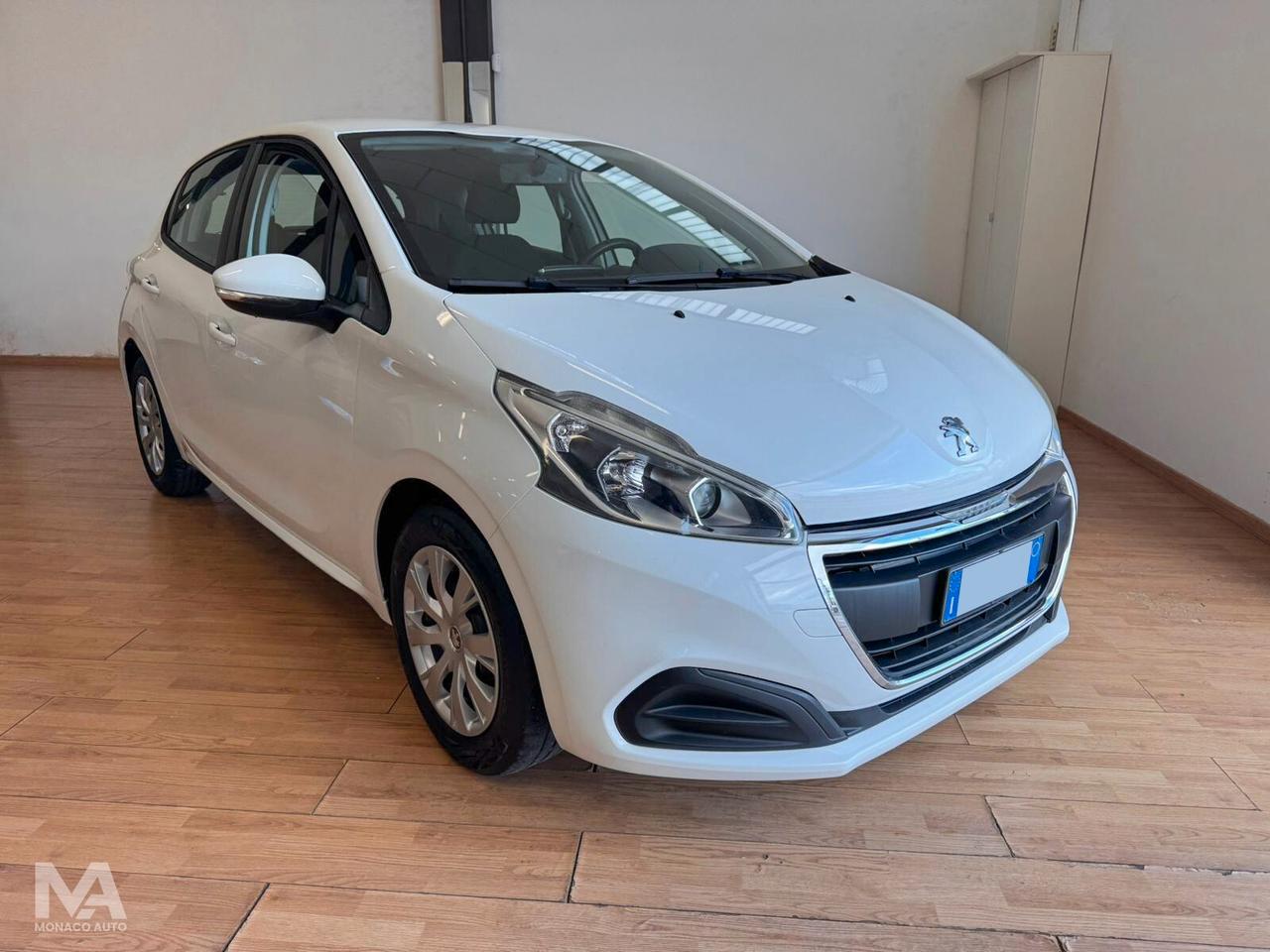 Peugeot 208 1.4 HDi 68 cv Active 2015