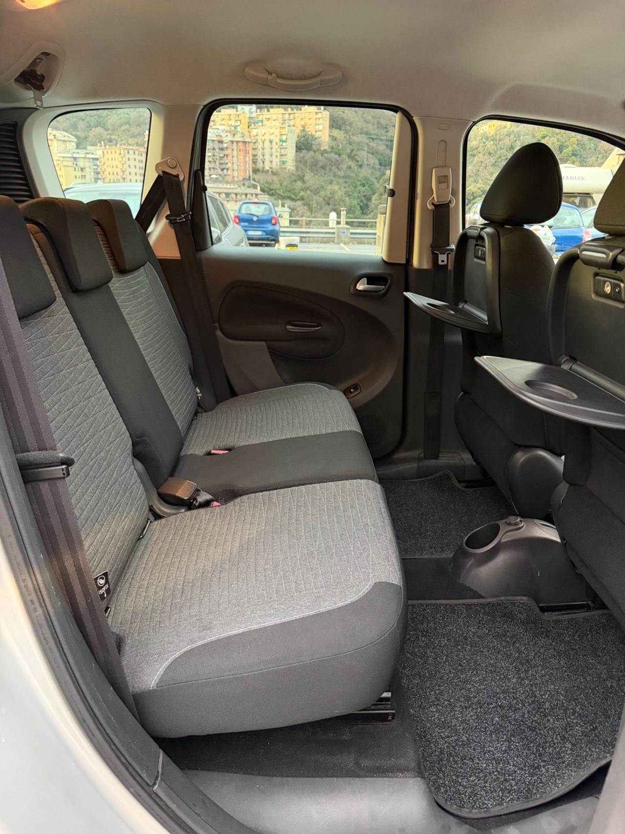 Citroen C3 Picasso BlueHDi - NEOPATENTATI