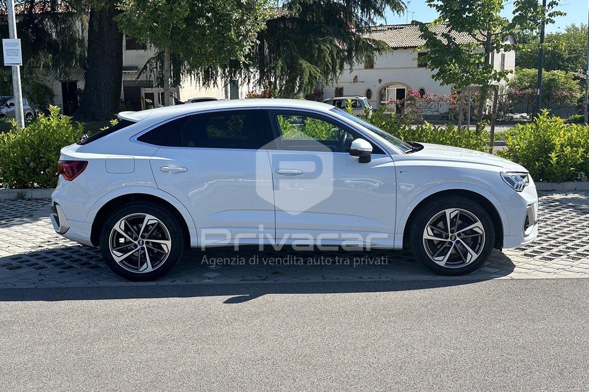 AUDI Q3 SPB 35 TDI quattro S tronic S line edition