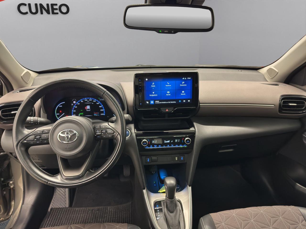 Toyota Yaris Cross 1.5h Lounge fwd 116cv e-cvt