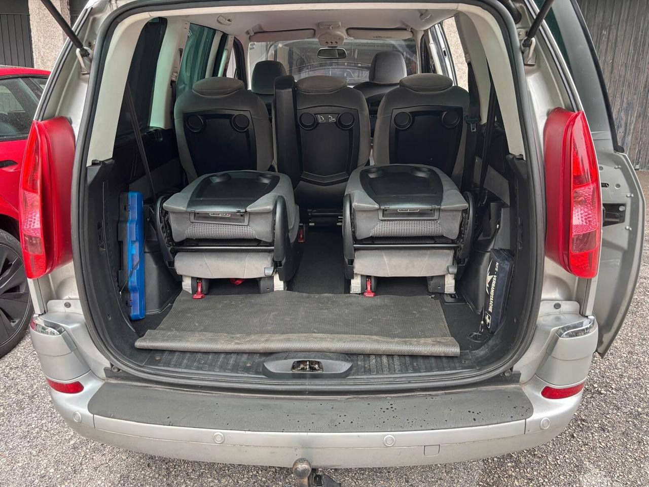 Peugeot 807 2.0 HDi 136CV ST Mix - 7/8 POSTI