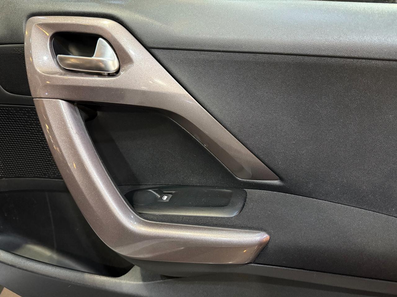 Peugeot 2008 1.6 e-hdi 8v Allure GARANZIA 12 MESI !