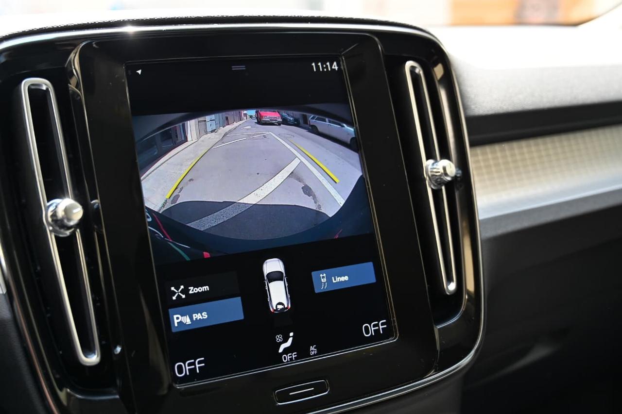 Volvo XC40 D3 Geartronic Momentum Pro