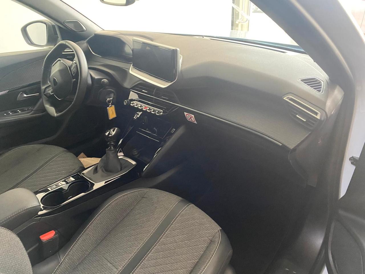 Peugeot 2008 PureTech 100 S&S Allure