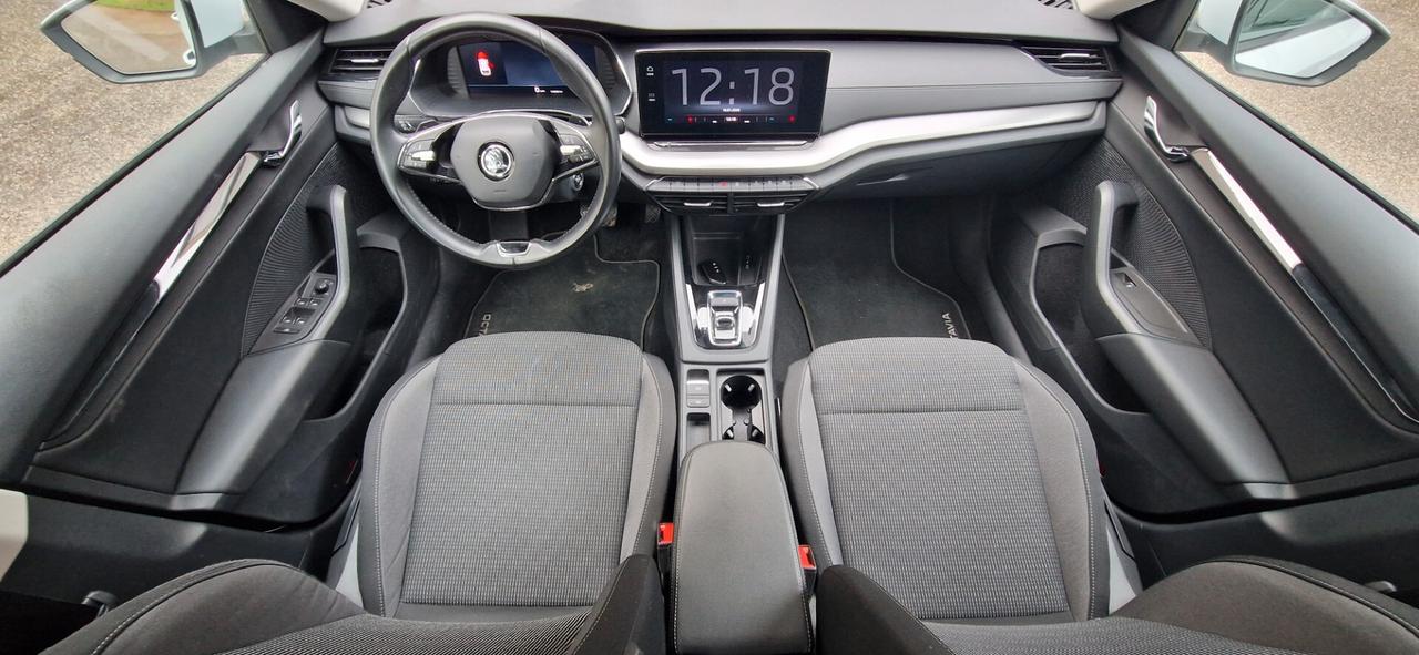 Skoda Octavia 2.0 TDI EVO SCR DSG Wagon Sportline