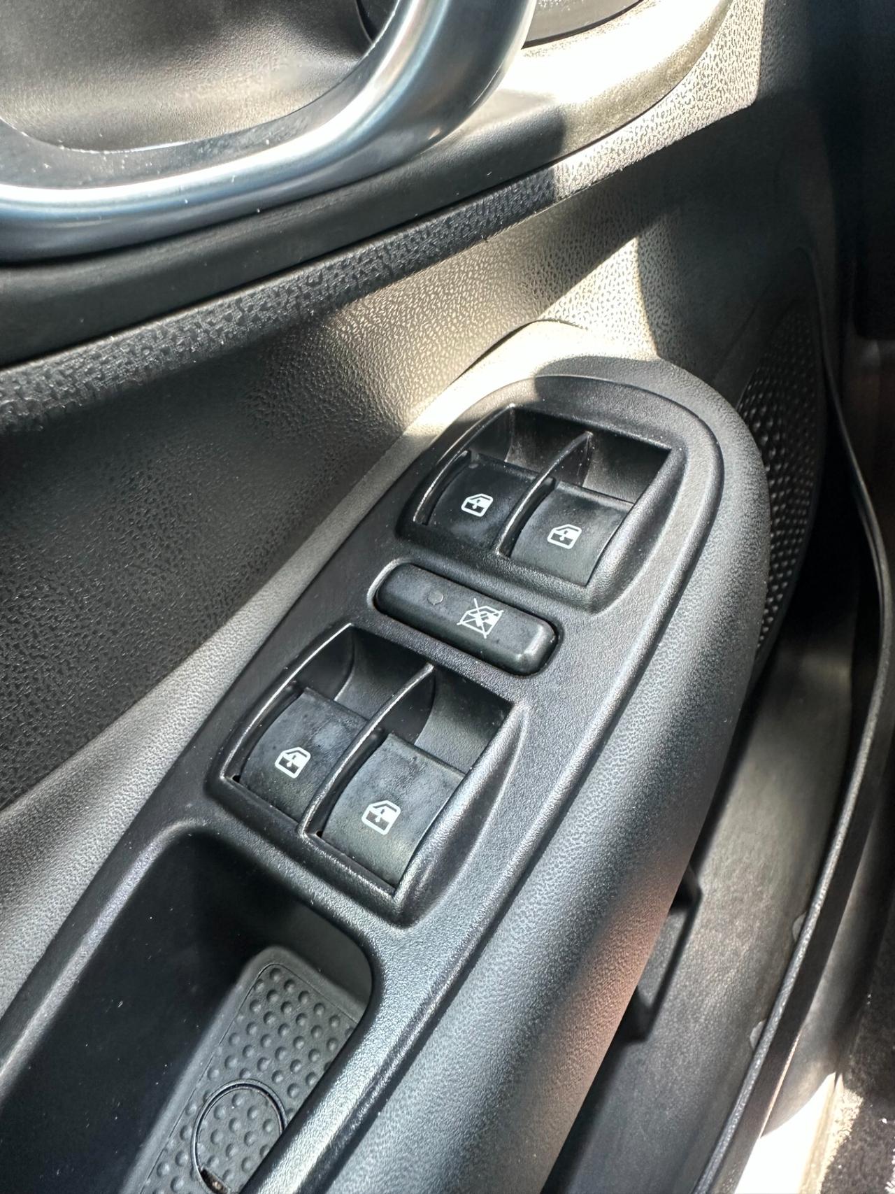 Fiat 500L euro 6 neopatentati