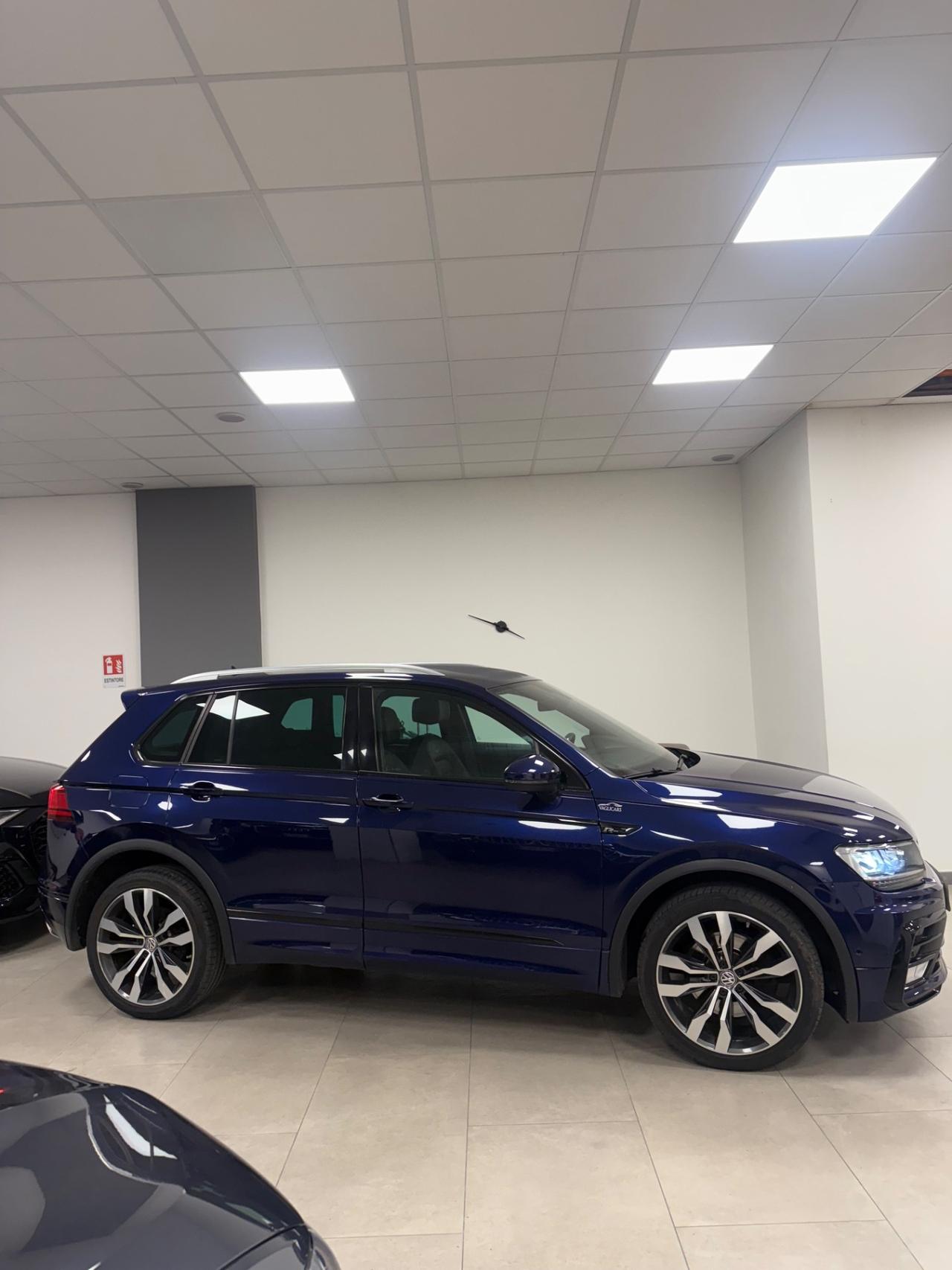 Volkswagen Tiguan 2.0 BiTDI SCR DSG 4MOTION Executive R-Line BMT