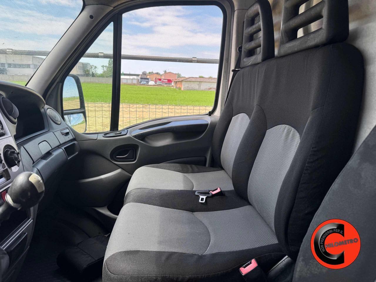 Iveco Daily 35 2.3 ISOTERMICO+FRIGO FNAX ATP+GANCIERE CARNI-