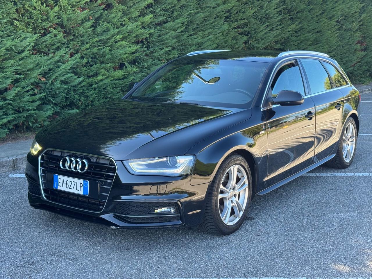 Audi A4 S-Line 2.0 TDI 177CV quattro