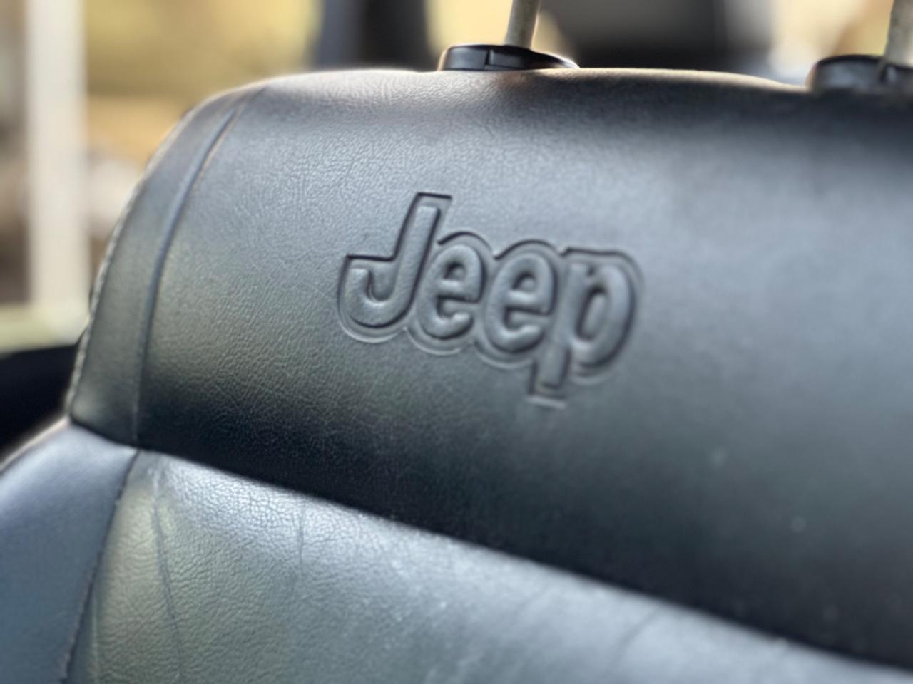 Jeep Wrangler 2.8 CRD DPF Sahara manuale