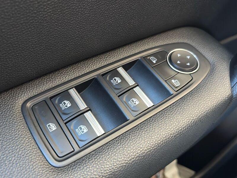 Renault Captur Captur 1.6 E-Tech Plug-in Hybrid Intens 160cv auto my21