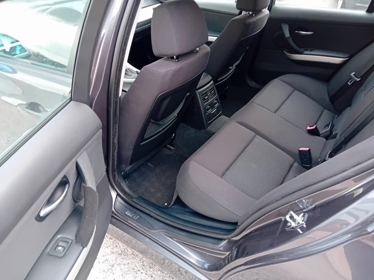 Bmw 320 320d cat Touring Attiva