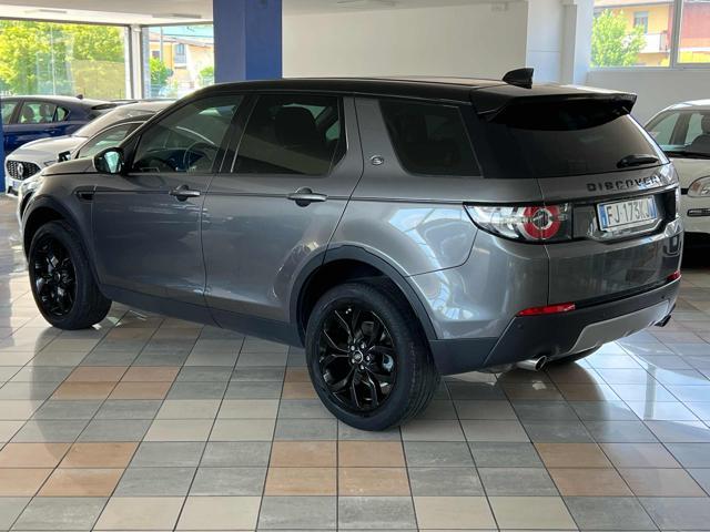 LAND ROVER Discovery Sport 2.0 TD4 150 CV Dark Edition