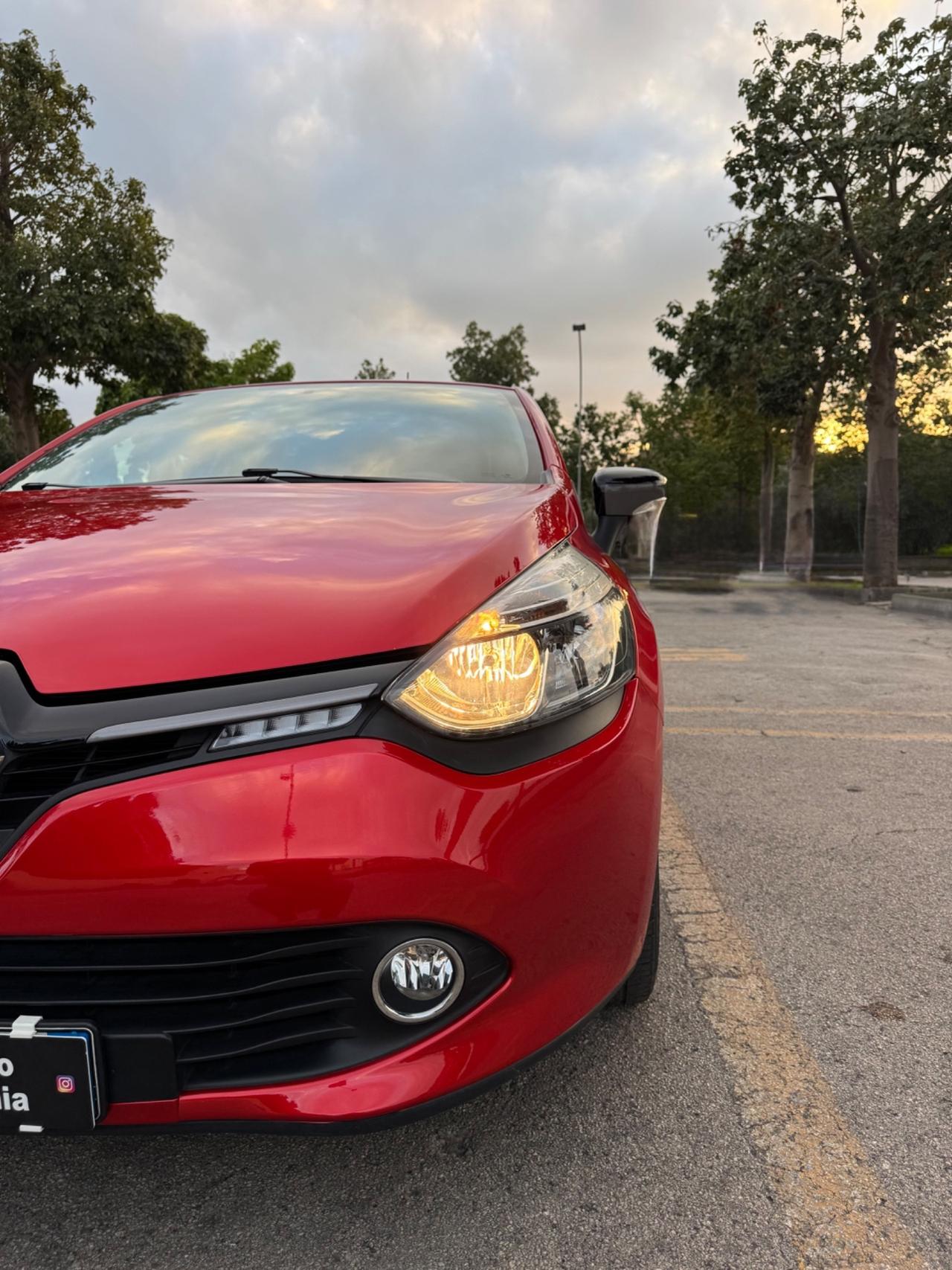 Renault Clio 1.5 dCi SOLO 81.000 KM CERTIFICATI