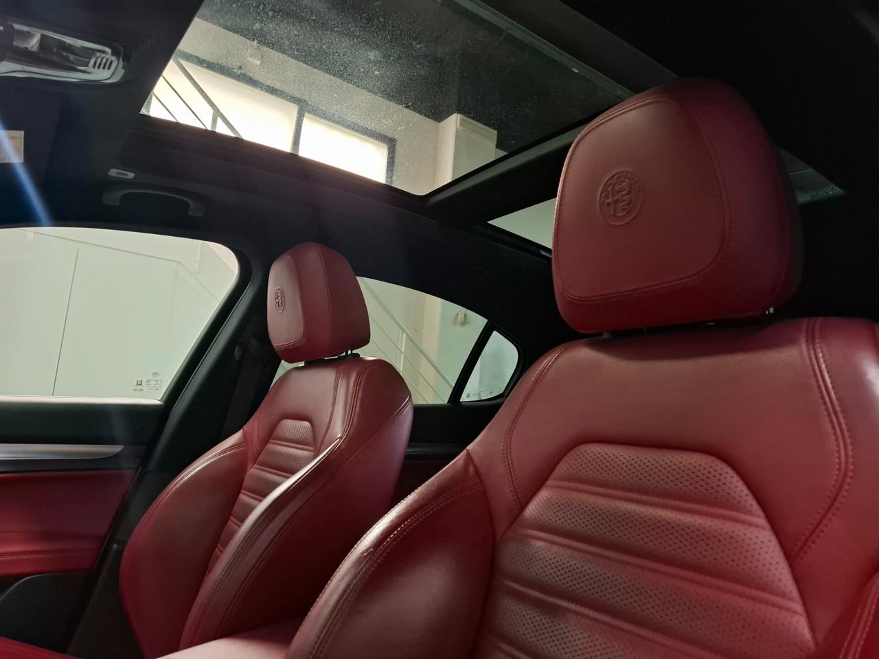 Alfa Romeo Stelvio 2.0 T Q4 Veloce 16V