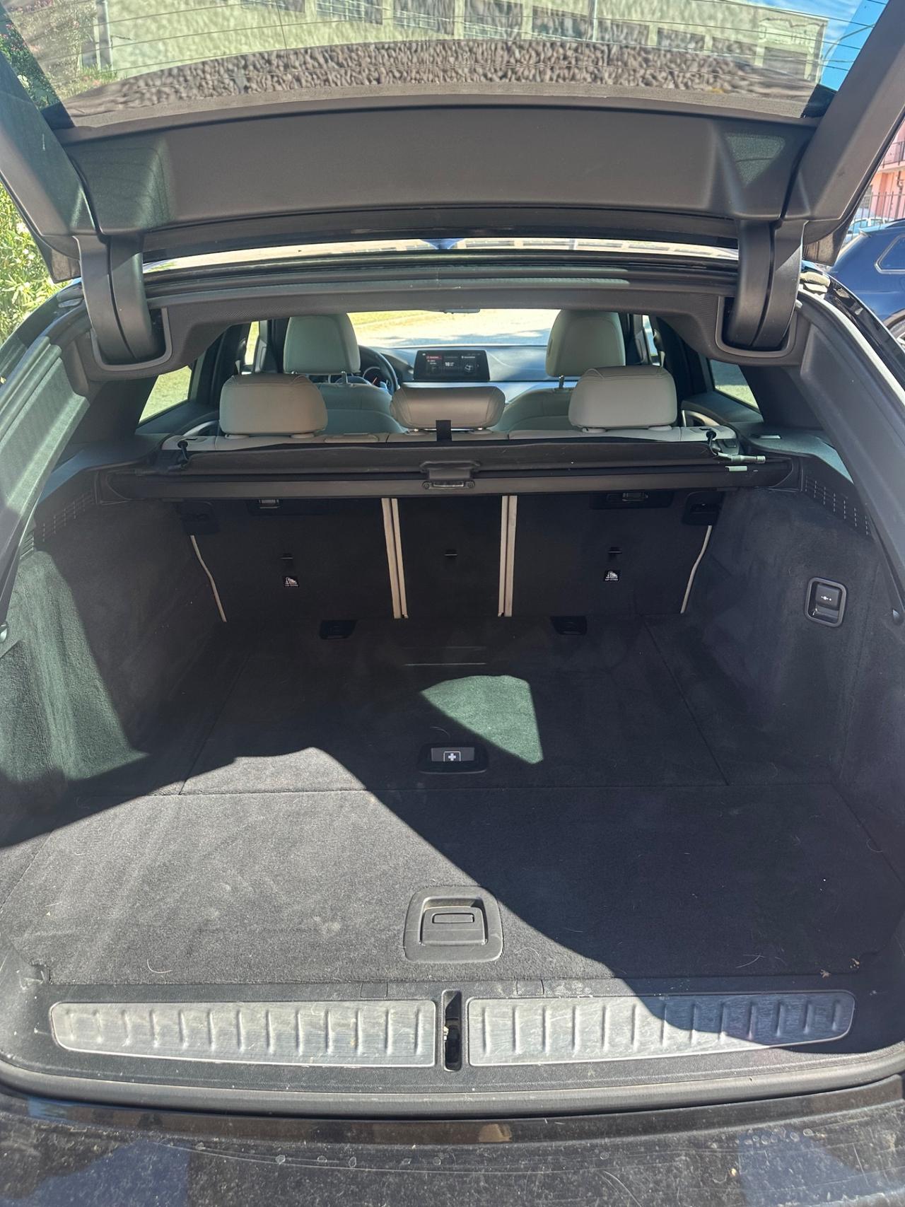 Bmw 520 520d xDrive Touring Msport