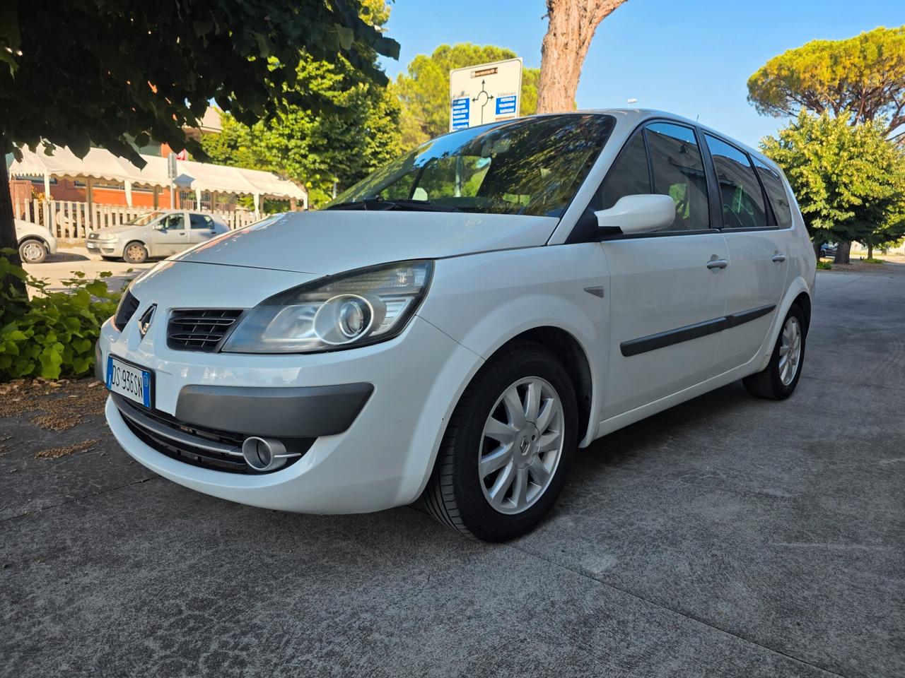 Renault Grand Scénic 1.5 dCi/105CV PlayStation Portable