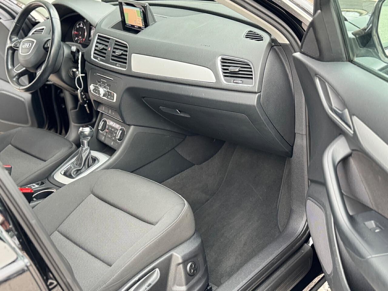 Audi Q3 2.0 TDI S tronic 90.000 Km !