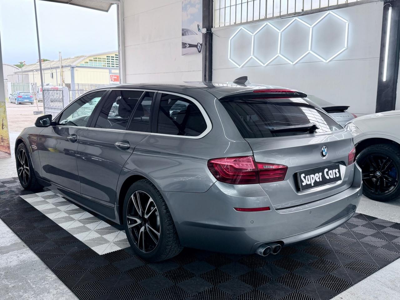 BMW 520d 190CV AUTOMATICO Touring Luxury 2017 EUR6