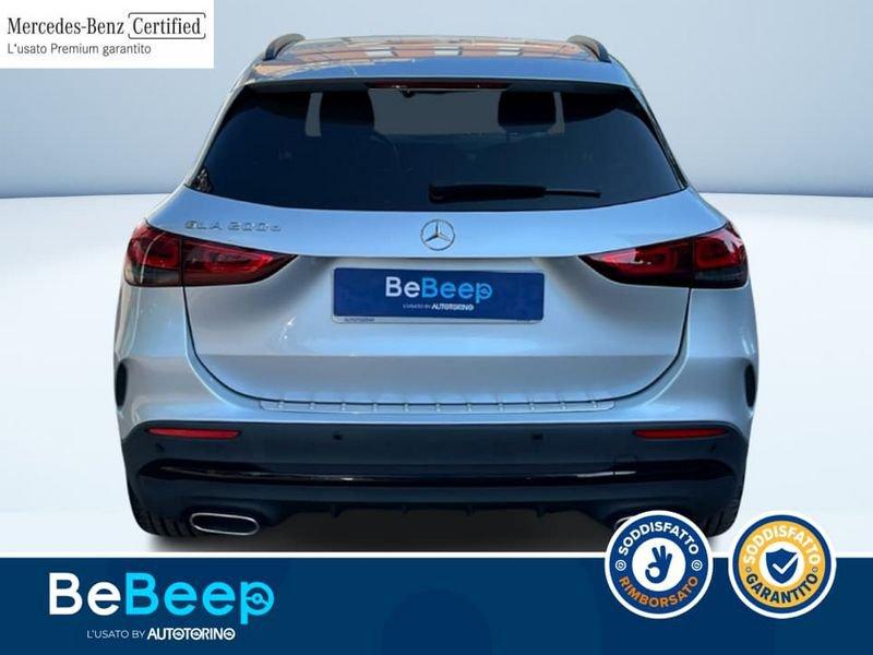 Mercedes-Benz GLA 200 D PREMIUM AUTO