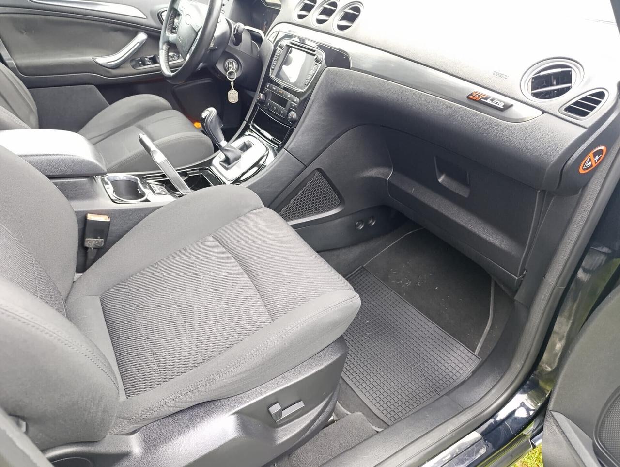 Ford S-Max 2.0 TDCi 140CV Powershift 7 posti Business Nav