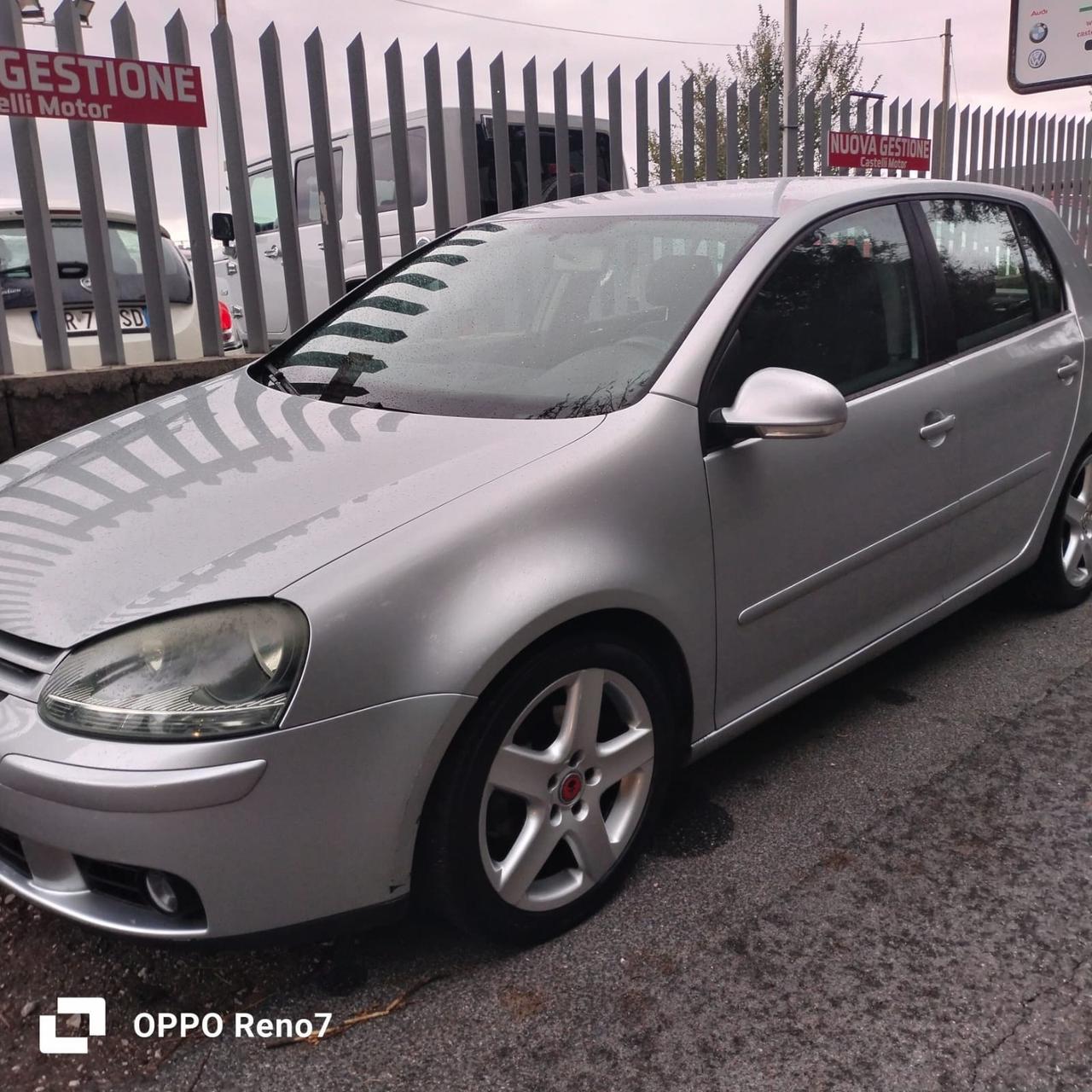 Volkswagen Golf 2.0 16V TDI 5p. Sportline