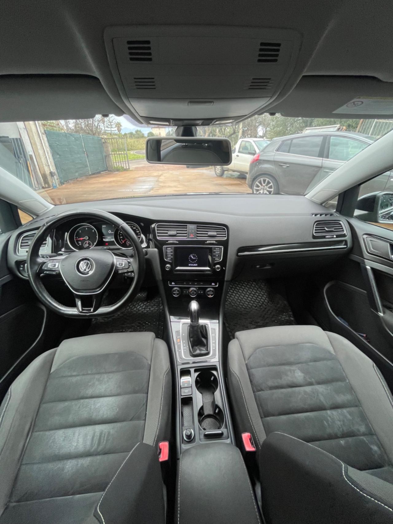 Volkswagen Golf 2.0 TDI DSG 5p. Highline BlueMotion Technology