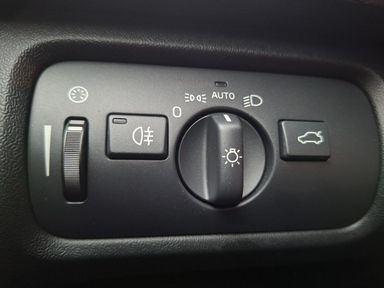 Volvo V40 2.0 d2 Business Plus my19